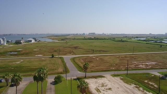 1219 Pilot Lane, Galveston, TX 77554