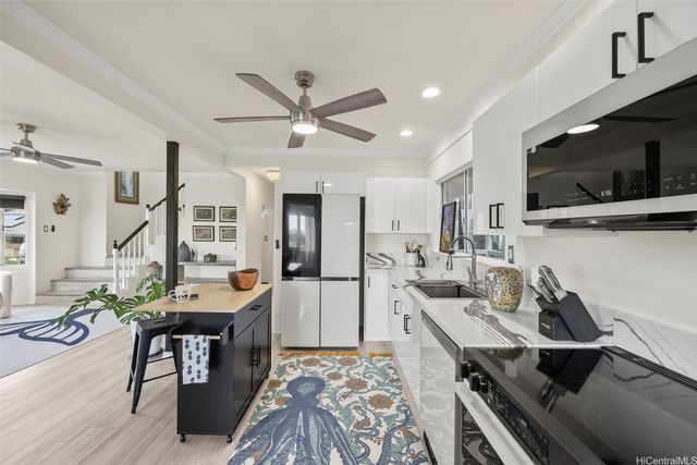 1449 St Louis Drive, Honolulu, HI 96816