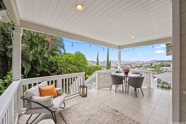 1449 St Louis Drive, Honolulu, HI 96816