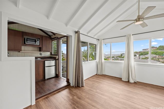 1449 St Louis Drive, Honolulu, HI 96816