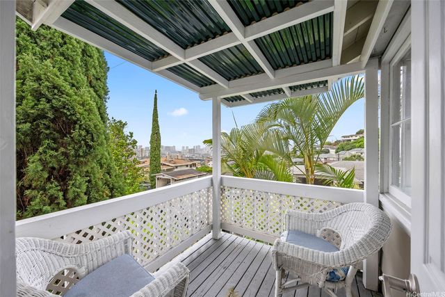 1449 St Louis Drive, Honolulu, HI 96816