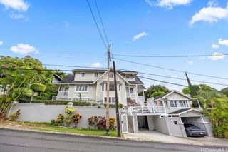 1449 St Louis Drive, Honolulu, HI 96816