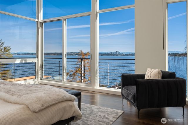 1318 Lakeside Avenue S, Seattle, WA 98144