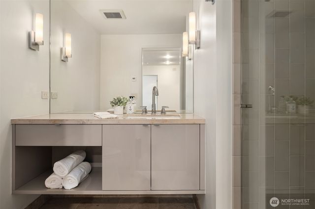 1318 Lakeside Avenue S, Seattle, WA 98144