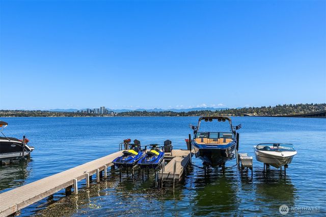 1318 Lakeside Avenue S, Seattle, WA 98144