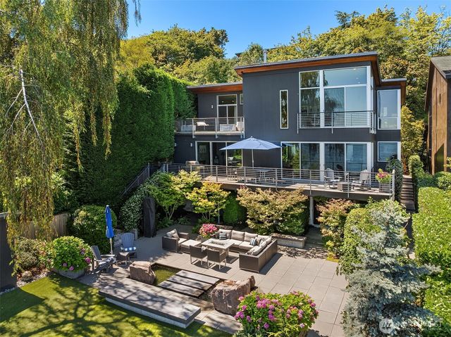 1318 Lakeside Avenue S, Seattle, WA 98144