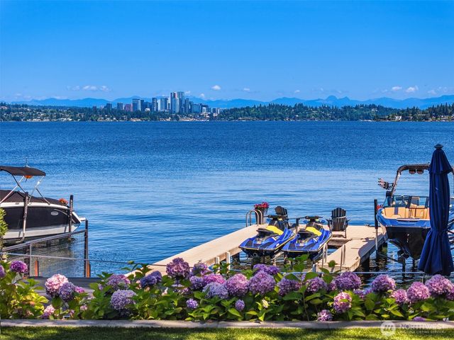 1318 Lakeside Avenue S, Seattle, WA 98144