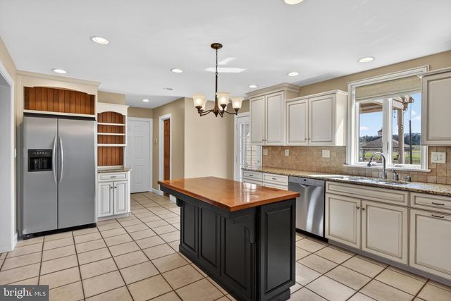 414 TWIN ELM RD, Strasburg, PA 17579