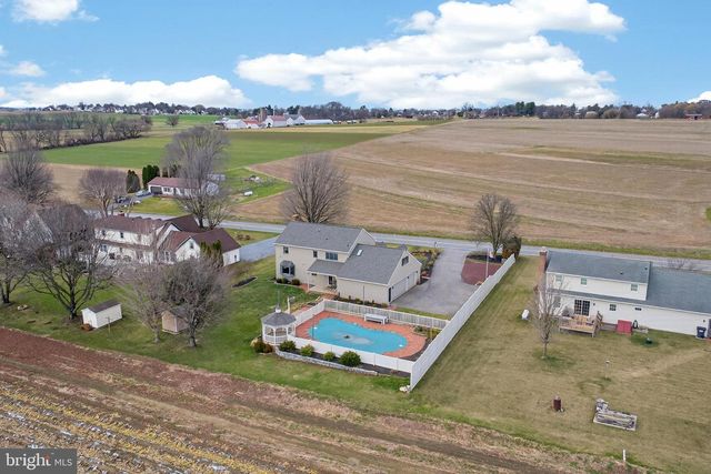 414 TWIN ELM RD, Strasburg, PA 17579