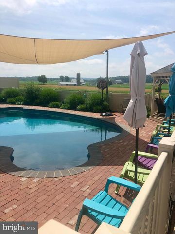 414 TWIN ELM RD, Strasburg, PA 17579