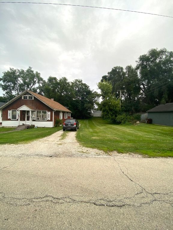 12 Jessie Street, Joliet, IL 60433