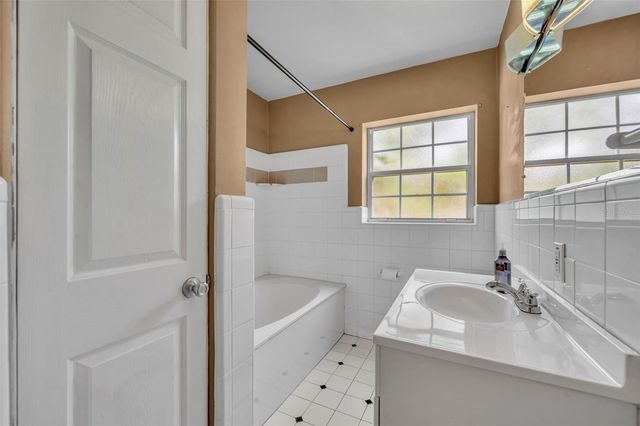1816 MIZELL AVENUE, Winter Park, FL 32789