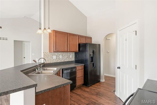 153 Quail Creek Drive, Wright City, MO 63390
