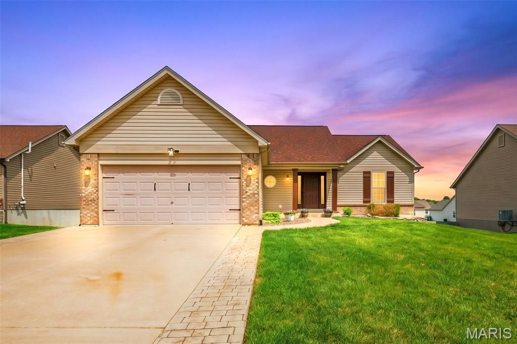 153 Quail Creek Drive, Wright City, MO 63390