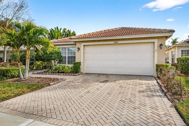 15709 CRYSTAL WATERS DRIVE, Wimauma, FL 33598