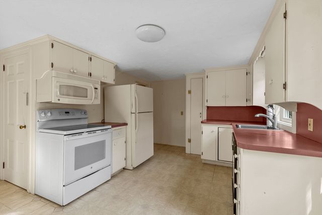 30 Studley Road, Yarmouth, MA 02664