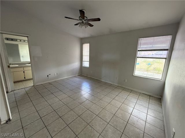 2931 SW 11th CT, Cape Coral, FL 33914