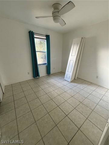 2931 SW 11th CT, Cape Coral, FL 33914