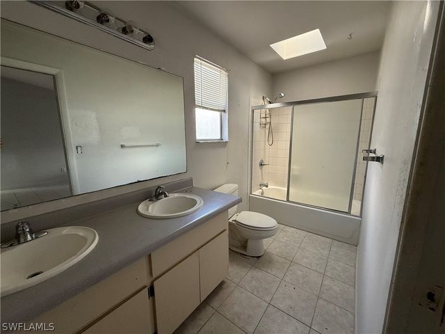 2931 SW 11th CT, Cape Coral, FL 33914