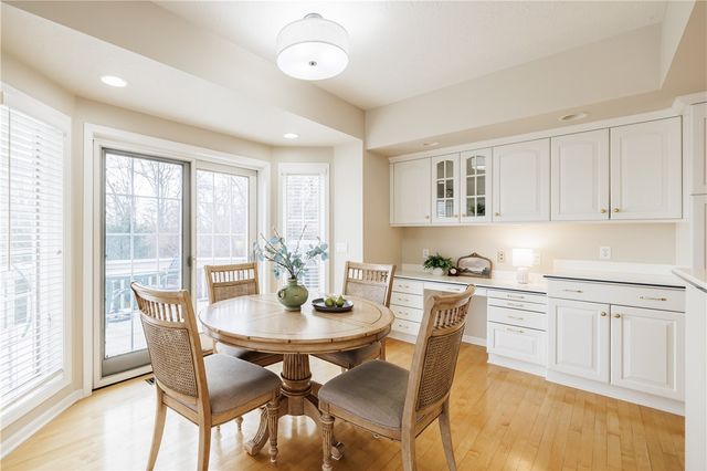 220 Bayhill Lane, Irondequoit, NY 14609