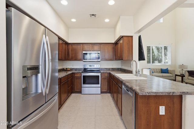 7521 N 30TH Avenue, Phoenix, AZ 85051