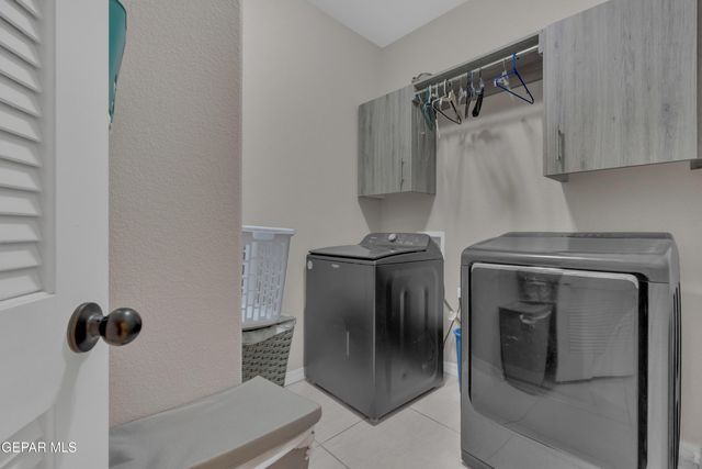 12416 Furlong Circle, Horizon City, TX 79928