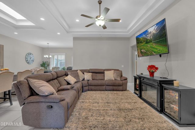 12416 Furlong Circle, Horizon City, TX 79928