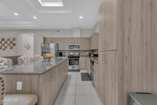 12416 Furlong Circle, Horizon City, TX 79928