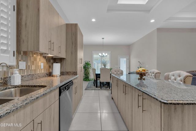 12416 Furlong Circle, Horizon City, TX 79928