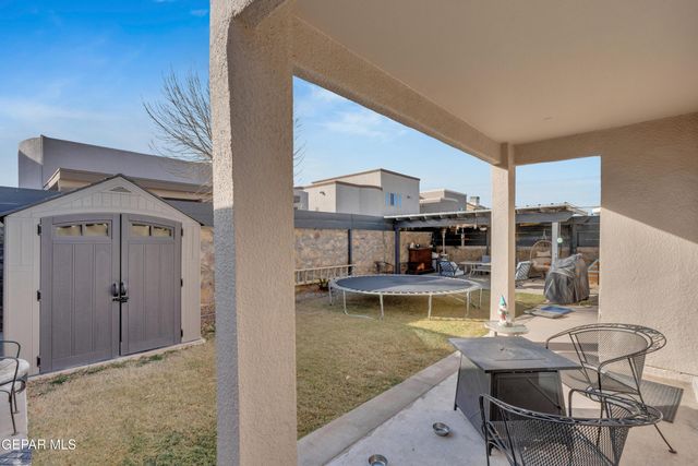 12416 Furlong Circle, Horizon City, TX 79928