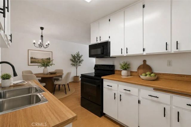 1527 Stanford Street 5, Santa Monica, CA 90404