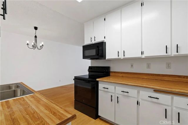 1527 Stanford Street 5, Santa Monica, CA 90404