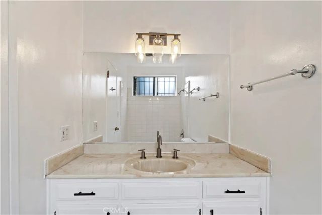 1527 Stanford Street 5, Santa Monica, CA 90404