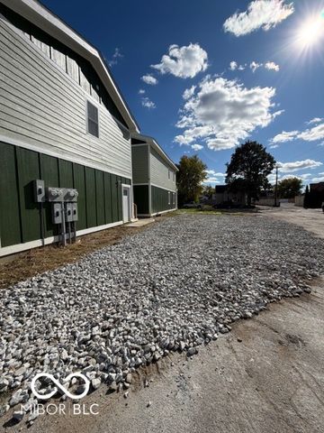 20 Schiller Street, Indianapolis, IN 46225