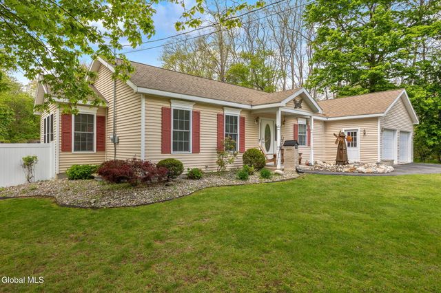 46 Esther Street, Rotterdam, NY 12303