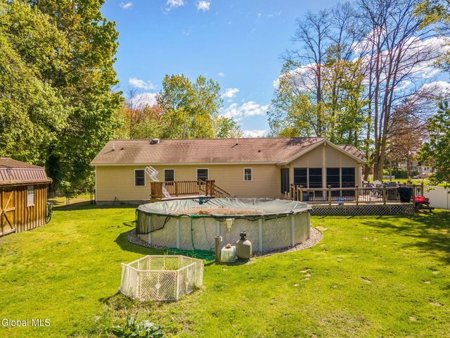 46 Esther Street, Rotterdam, NY 12303