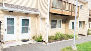 8 Rose Lane APT 18-13, Danbury, CT 06811