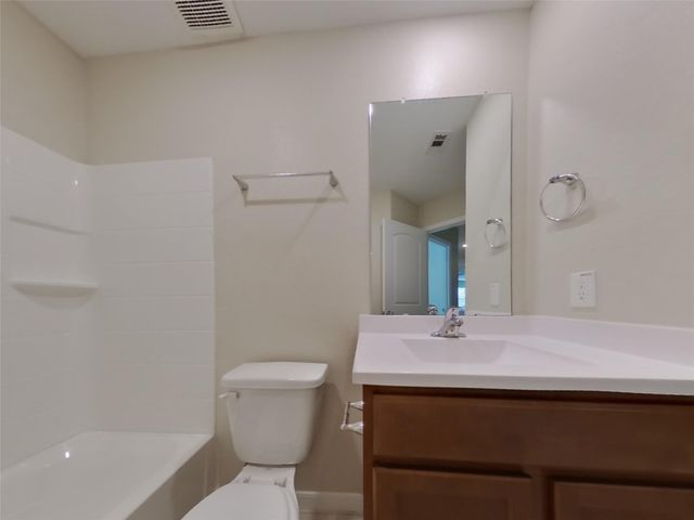 540 Red Dusk Paint Drive, La Marque, TX 77568