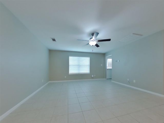 540 Red Dusk Paint Drive, La Marque, TX 77568