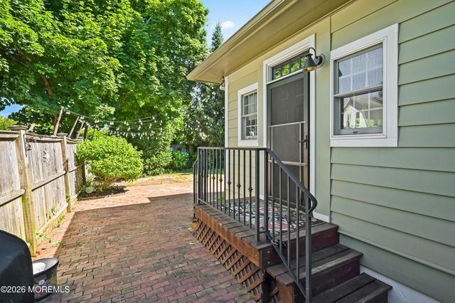 11 Madison Avenue, Red Bank, NJ 07701