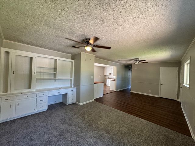 1300 Meadowview Drive, Bossier City, LA 71111