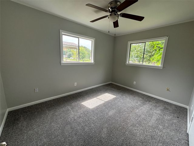 1300 Meadowview Drive, Bossier City, LA 71111