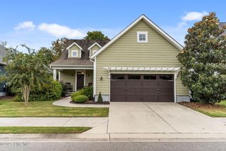 346 Hanover Lakes Drive, Wilmington, NC 28401