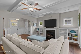 346 Hanover Lakes Drive, Wilmington, NC 28401