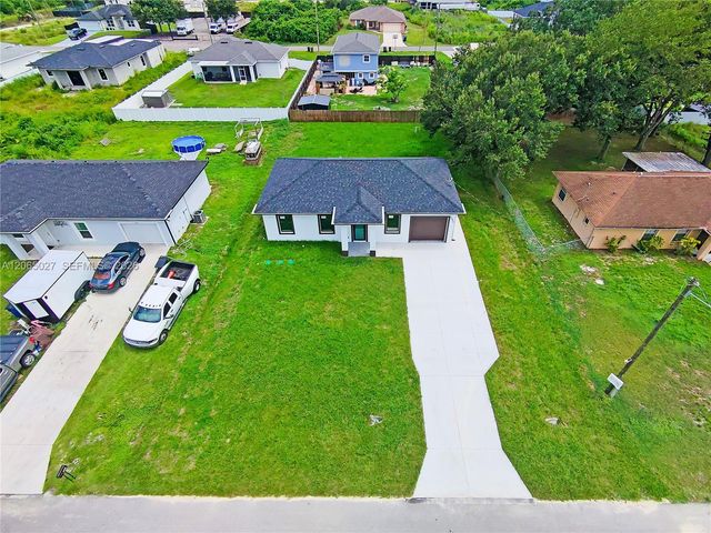 2923 2nd Street, Lehigh Acres, FL 33976