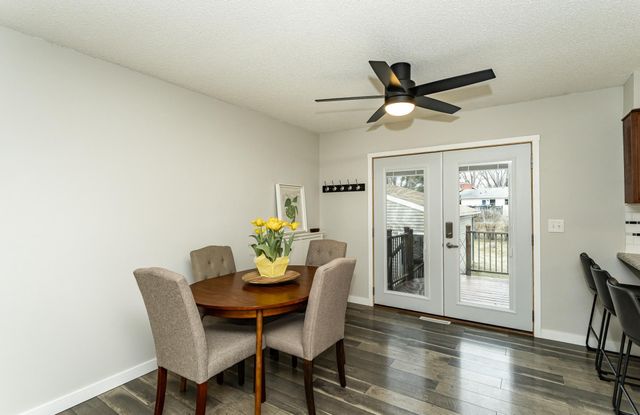 4373 19th Avenue NW, Rochester, MN 55901