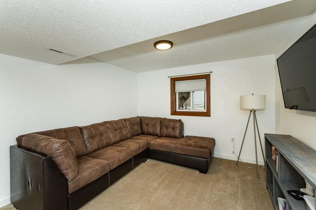 4373 19th Avenue NW, Rochester, MN 55901