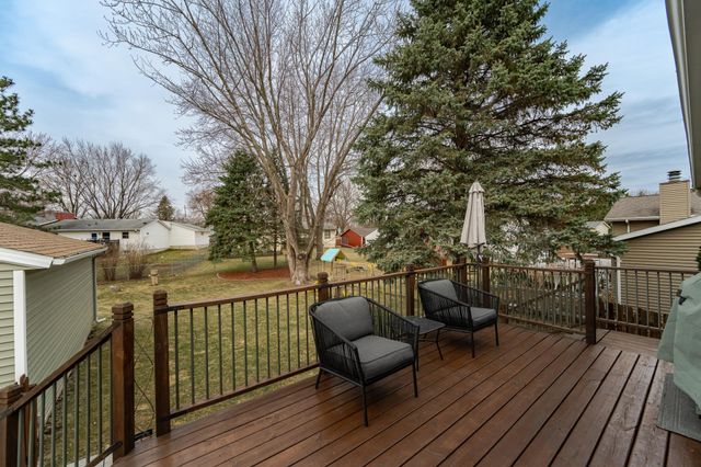 4373 19th Avenue NW, Rochester, MN 55901