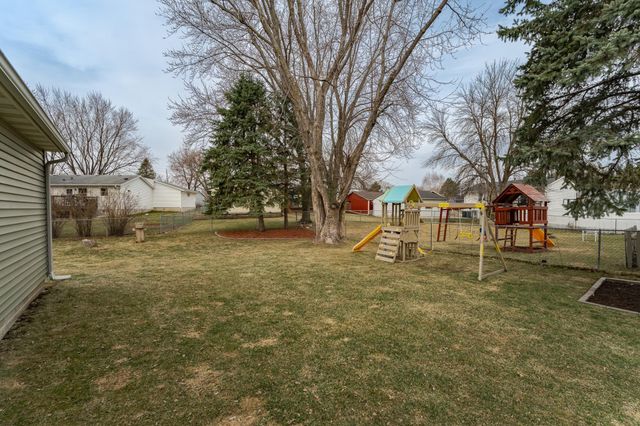 4373 19th Avenue NW, Rochester, MN 55901