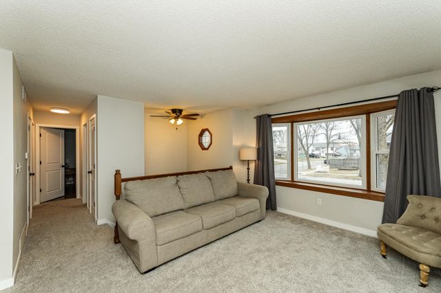 4373 19th Avenue NW, Rochester, MN 55901